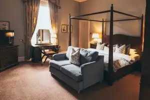 Room 2 (The Cedar Room) - Photographed by Si Medlicott